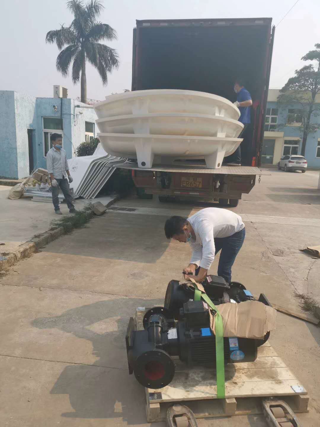 cooling tower delivery
